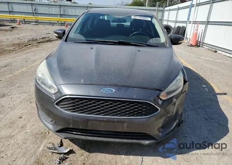 2015 Ford Focus Se z USA, uszkodzony, nr VIN 1FADP3F27FL219980